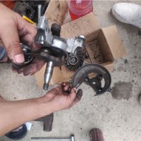 上海浦東割草機(jī)維修，現(xiàn)場歐瑪/三菱TU43割草機(jī)維修，立等可取